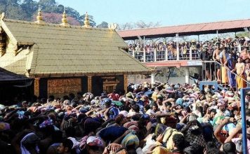 सबरीमालात आंदोलन चिघळले, भाजपा व माकप नेत्यांच्या घरावर बॉम्बहल्ले, १७०० आंदोलकांना अटक