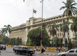 ‘लाडकी बहीण’ योजनेसाठी पुन्हा दलित-आदिवासी कल्याणाचा निधी डायव्हर्ट; एससी/एसटींच्या ३४४ कोटींच्या निधीवर डल्ला, विरोधक आक्रमक!